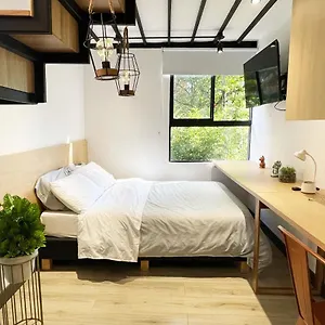 Apartamento Mini Casa En Poblado Frn109 By Roots, Medellín